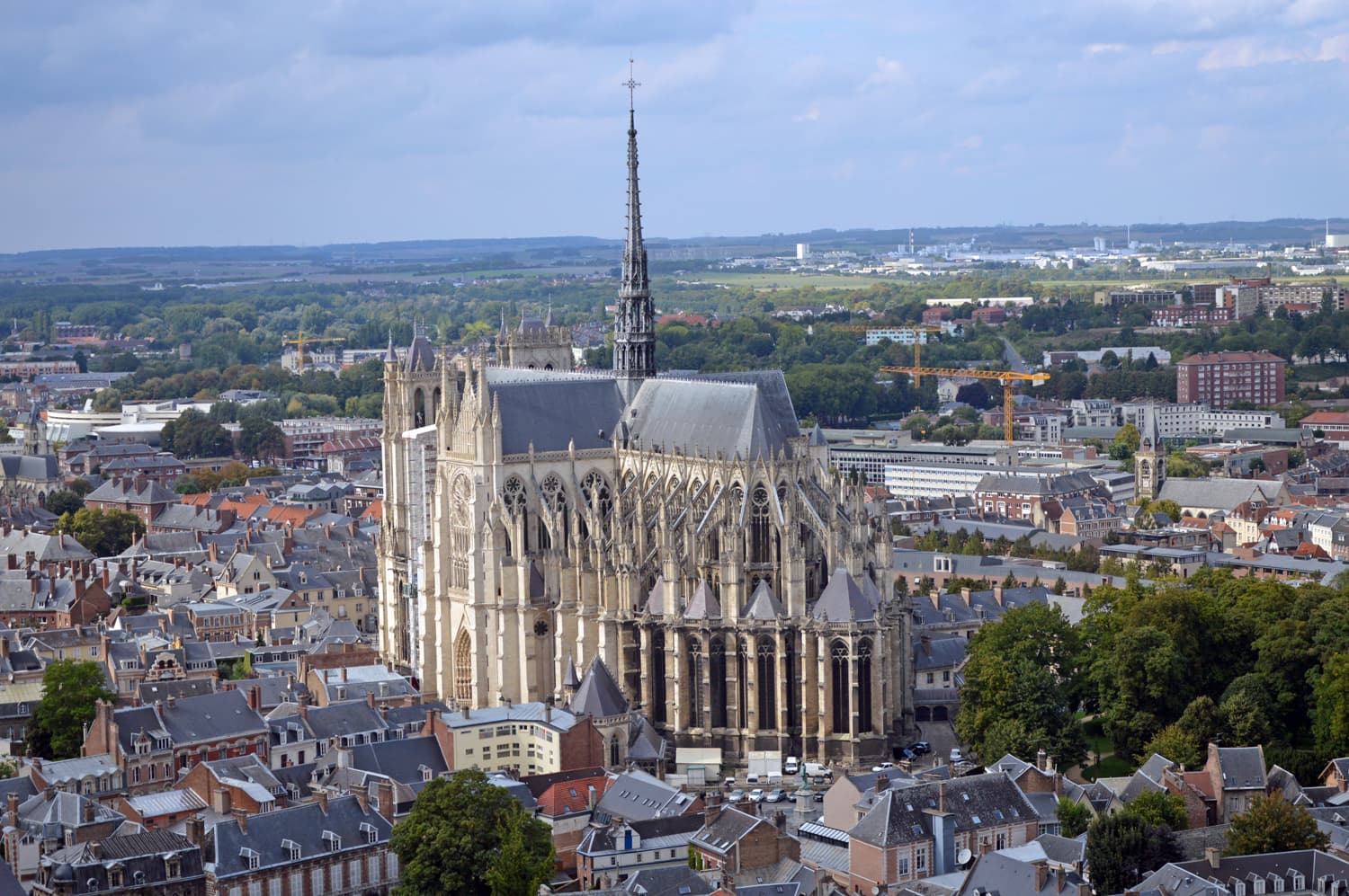Amiens — Cathédrale Notre-Dame — édifice religieux à Hauts-de-France (null) — vue 2