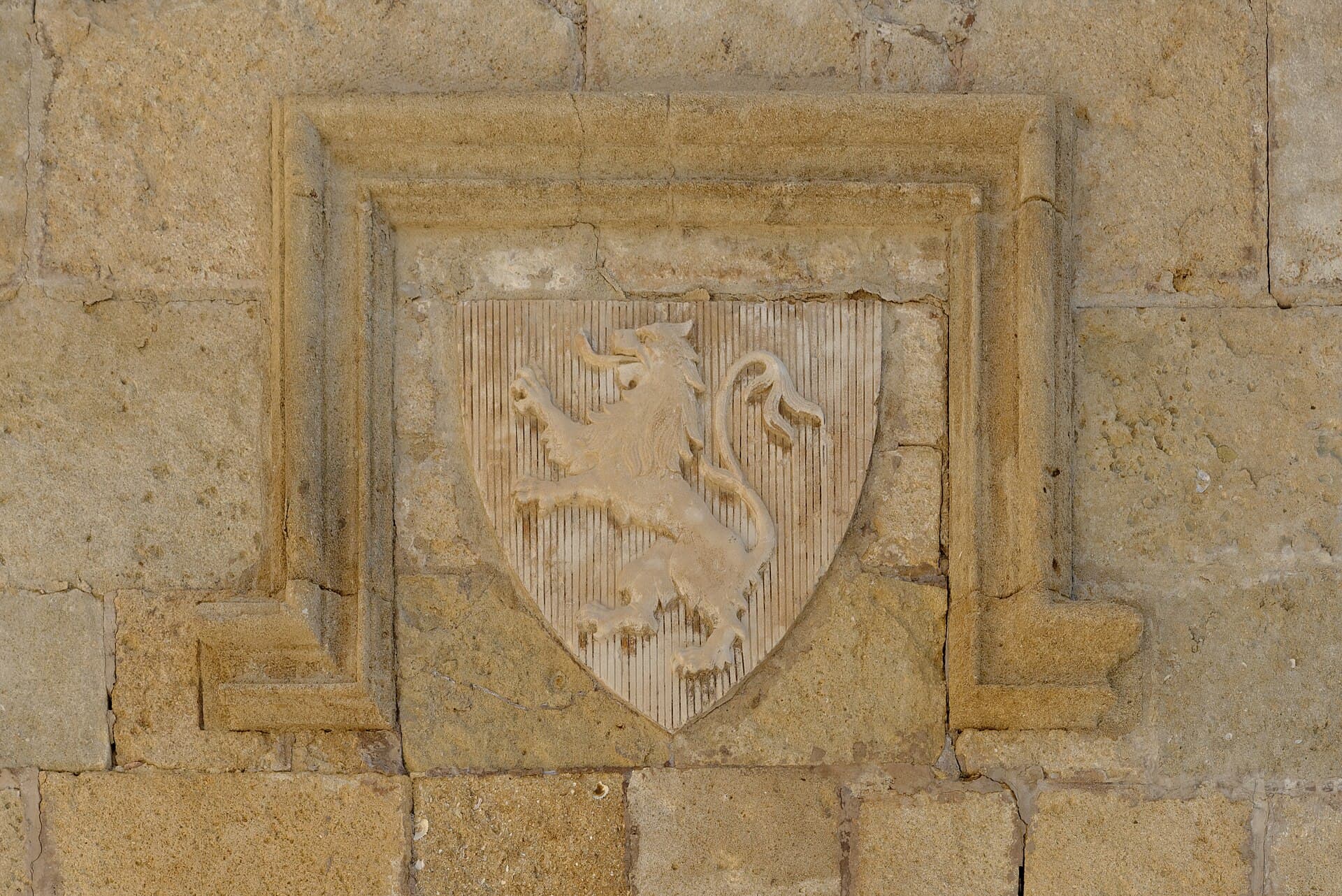 Château d'Ansouis — château à Ansouis, Vaucluse, intérieur, classé mh