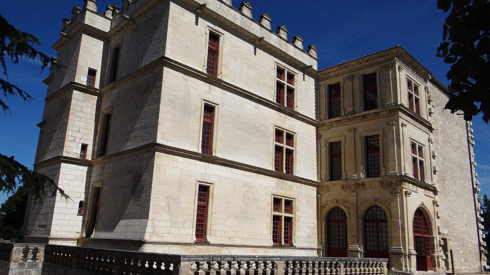 Château de Bourdeilles — château à Bourdeilles, Dordogne, classé mh
