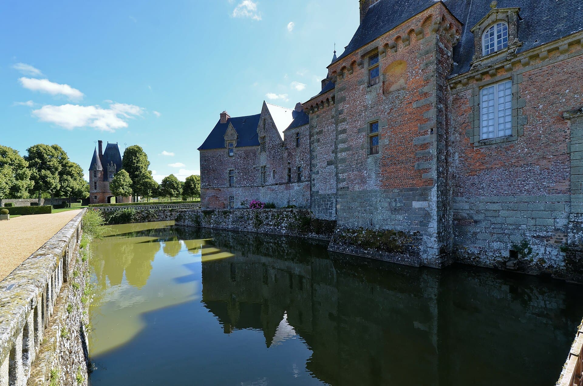 Château de Carrouges — château à Carrouges, Orne, intérieur, classé mh