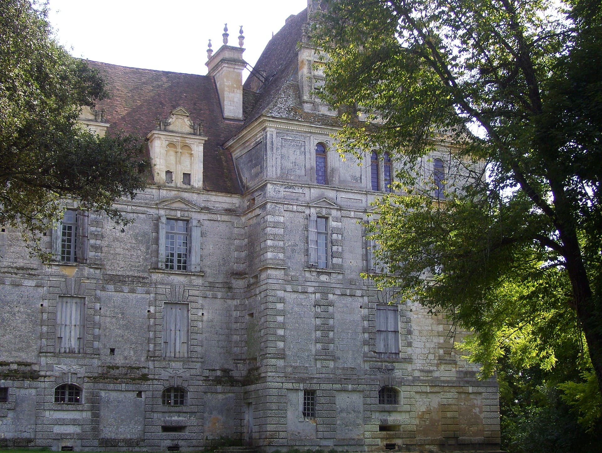 Château de Lanquais — château à Lanquais, Dordogne, façade, classé mh