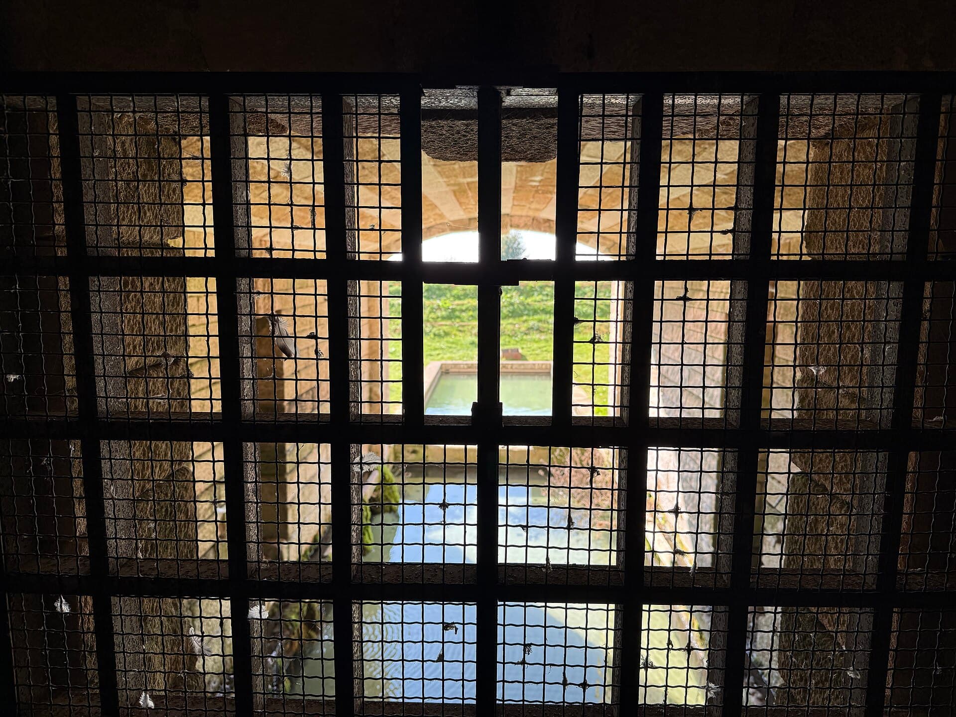 Château de Maulnes — château à Cruzy-le-Châtel, Yonne, intérieur, classé mh