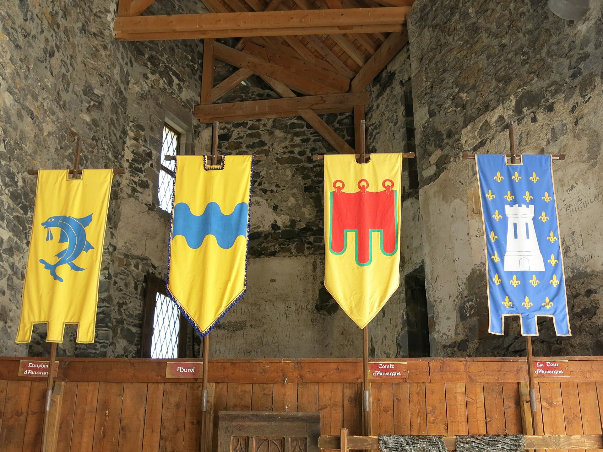 Château de Murol — château à Murol, Puy-de-Dôme, intérieur, classé mh