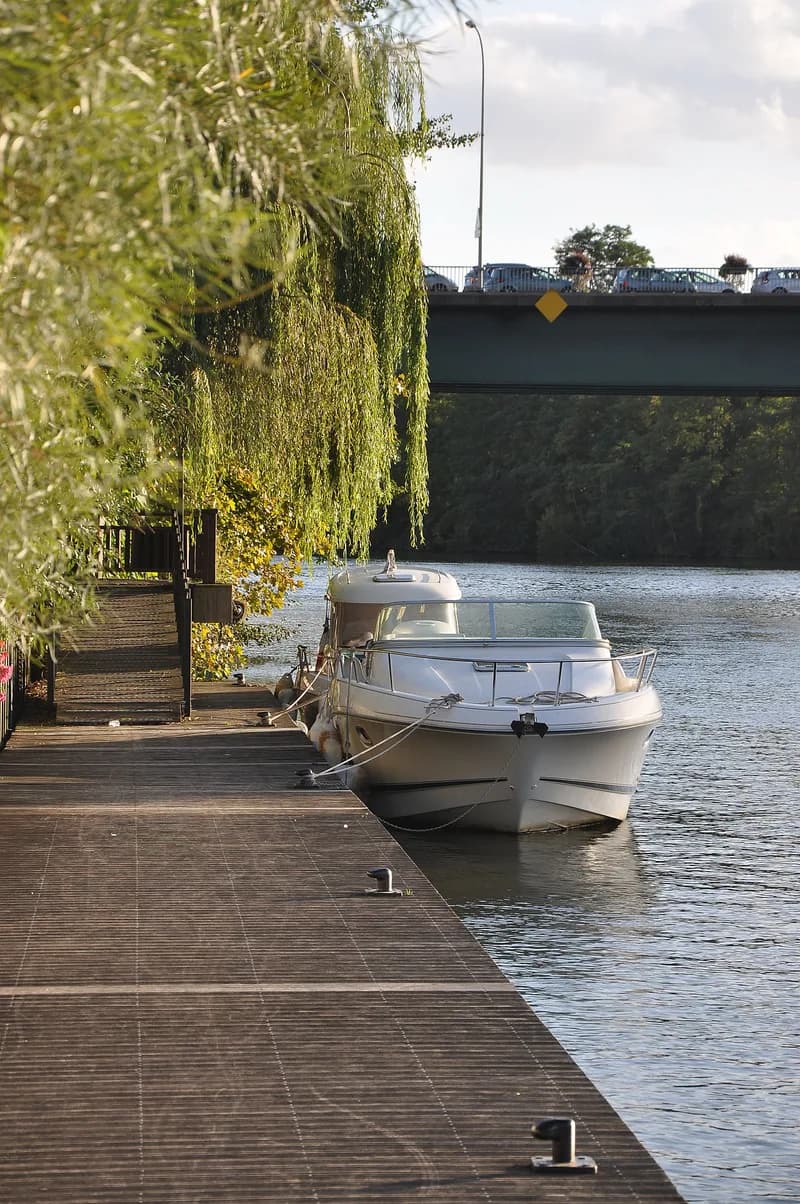 Promenade des berges de Seine (rive gauche)