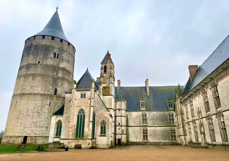 Château de Châteaudun — château à Châteaudun, Eure-et-Loir, classé mh