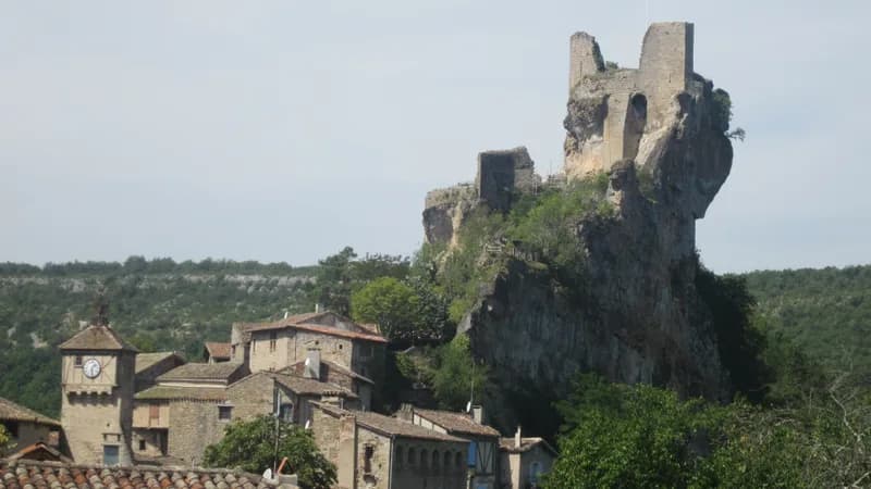 Château de Penne — château à Penne, Tarn, classé mh
