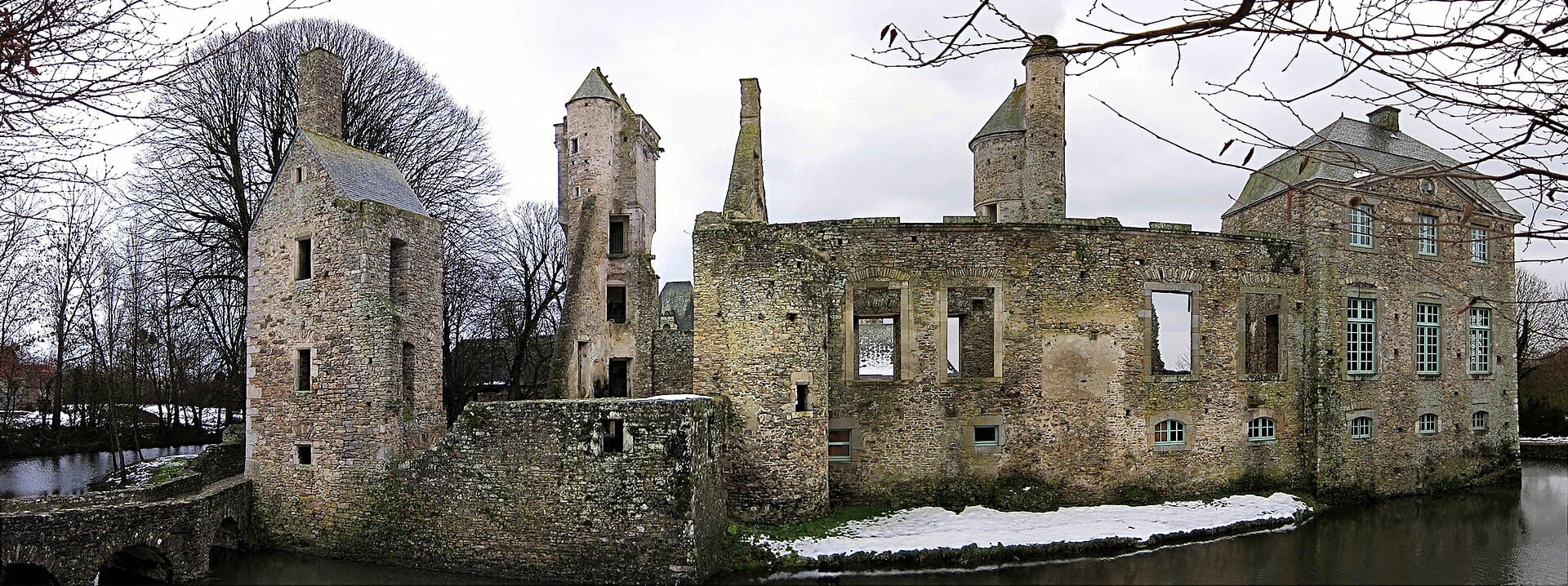 Château de Gratot (Gratot) Château de Gratot — château à Gratot, Manche, façade, classé mh