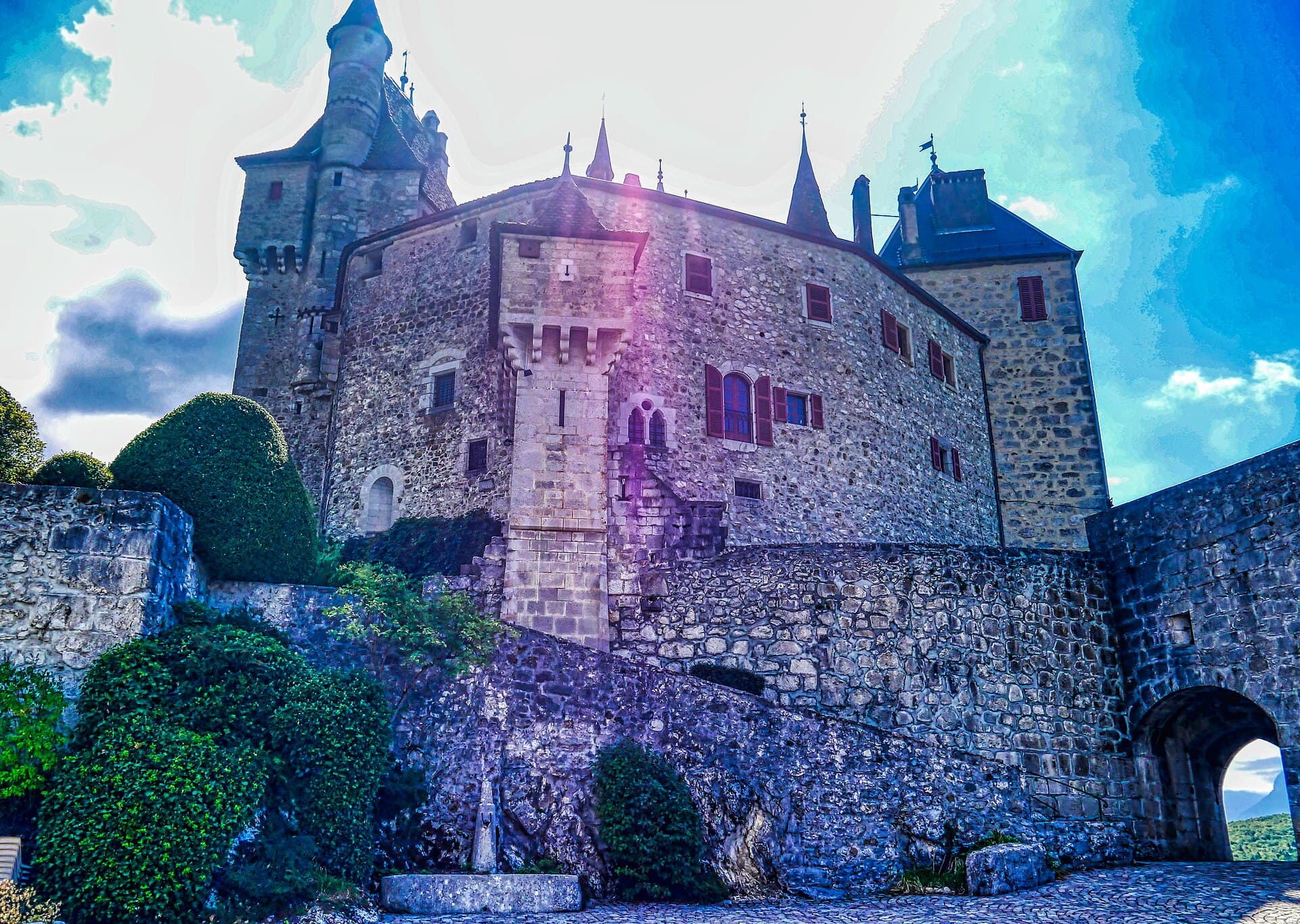 Château de Menthon-Saint-Bernard — château à Menthon-Saint-Bernard, Haute-Savoie, classé mh