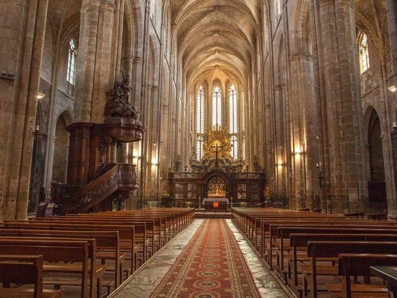 Basilique Sainte-Marie-Madeleine de Saint-Maximin-la-Sainte-Baume — édifice religieux à Saint-Maximin-la-Sainte-Baume (Var (83)) (83), monument historique (Classé MH) — vue 3