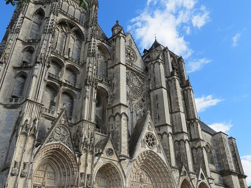 Cathédrale de Bourges — édifice religieux à Centre-Val de Loire (null) — vue 4