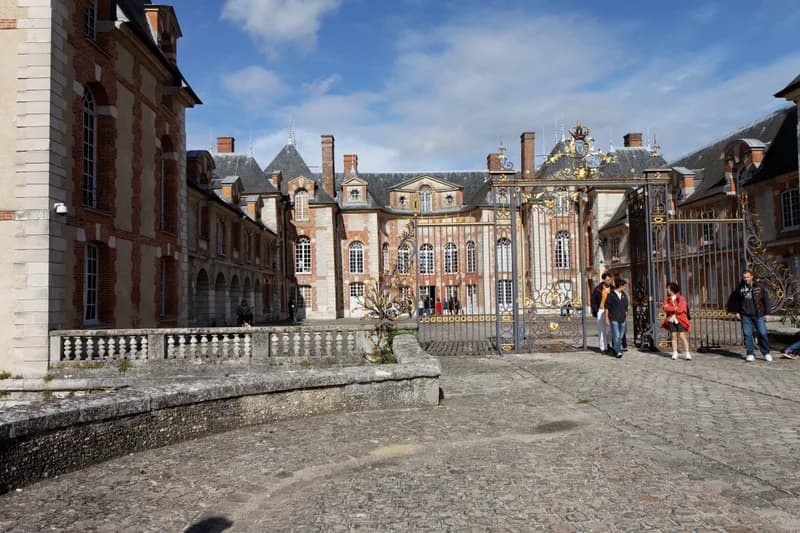 Château de Grosbois — château à Boissy-Saint-Léger, Val-de-Marne, classé mh