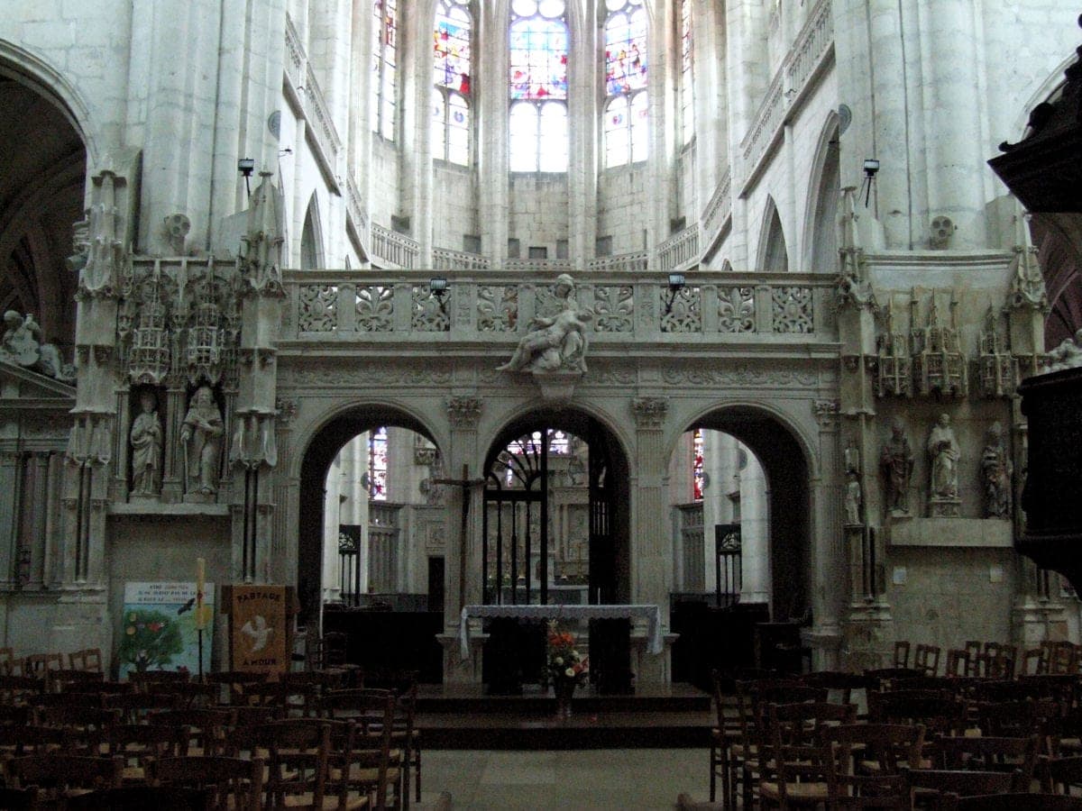 Église Notre-Dame de Saint-Florentin — édifice religieux à Saint-Florentin (Yonne (89)) (89), monument historique (Classé MH) — vue 3