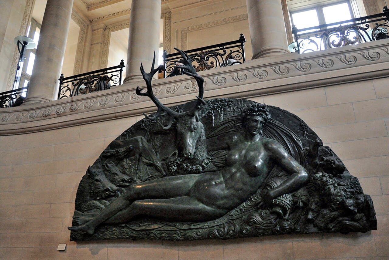 La Nymphe de Fontainebleau (sculpture-peinture)