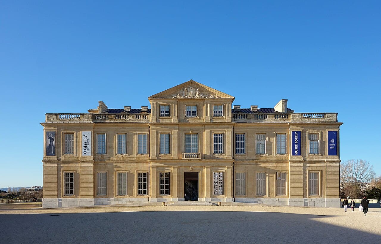 Panneau décoratif avec putti et guirlandes