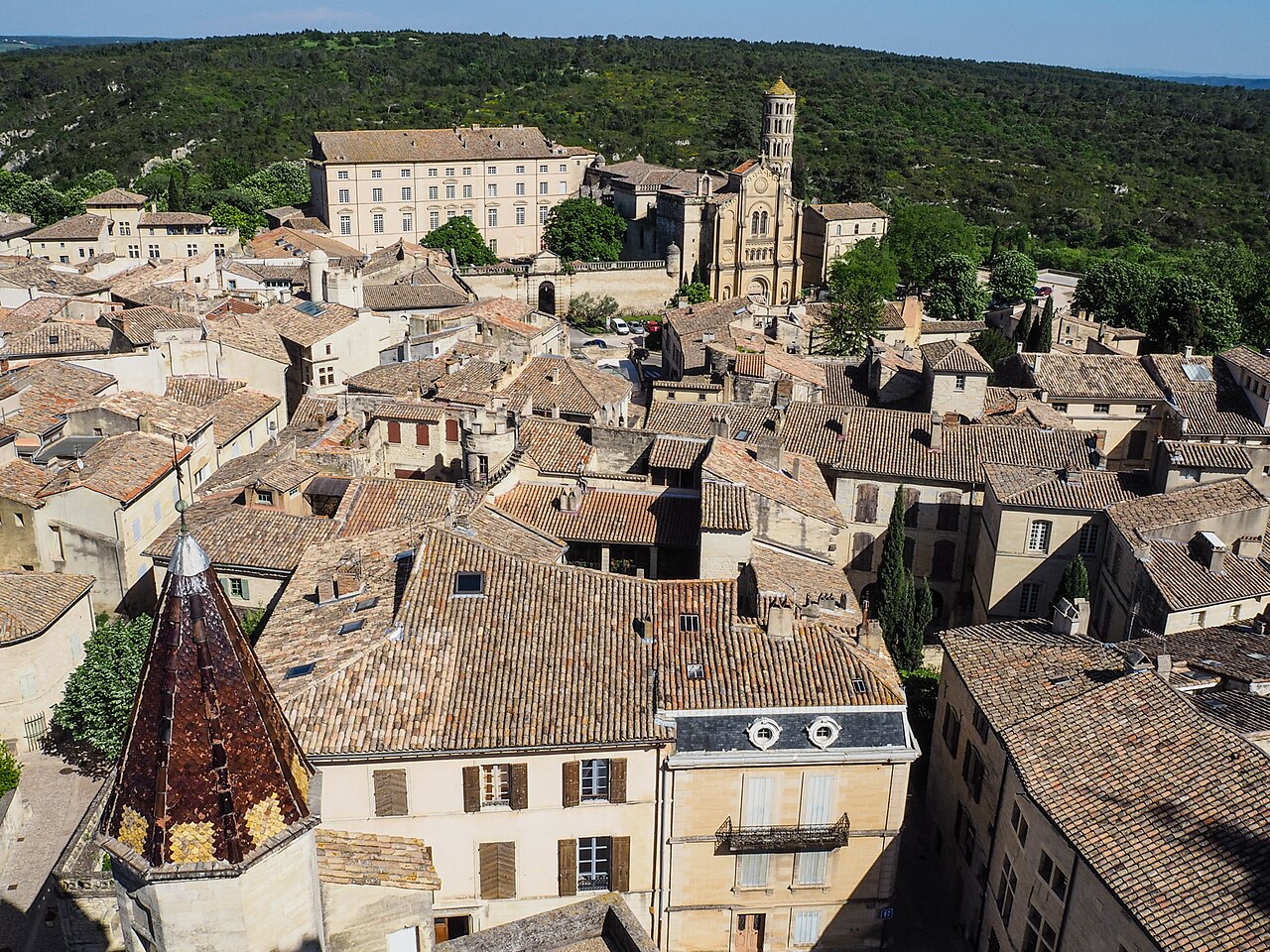 Hôtel du Duché d'Uzès (Logis de la Mairie) — architecture civile à Uzès (30), monument historique (Classé MH)