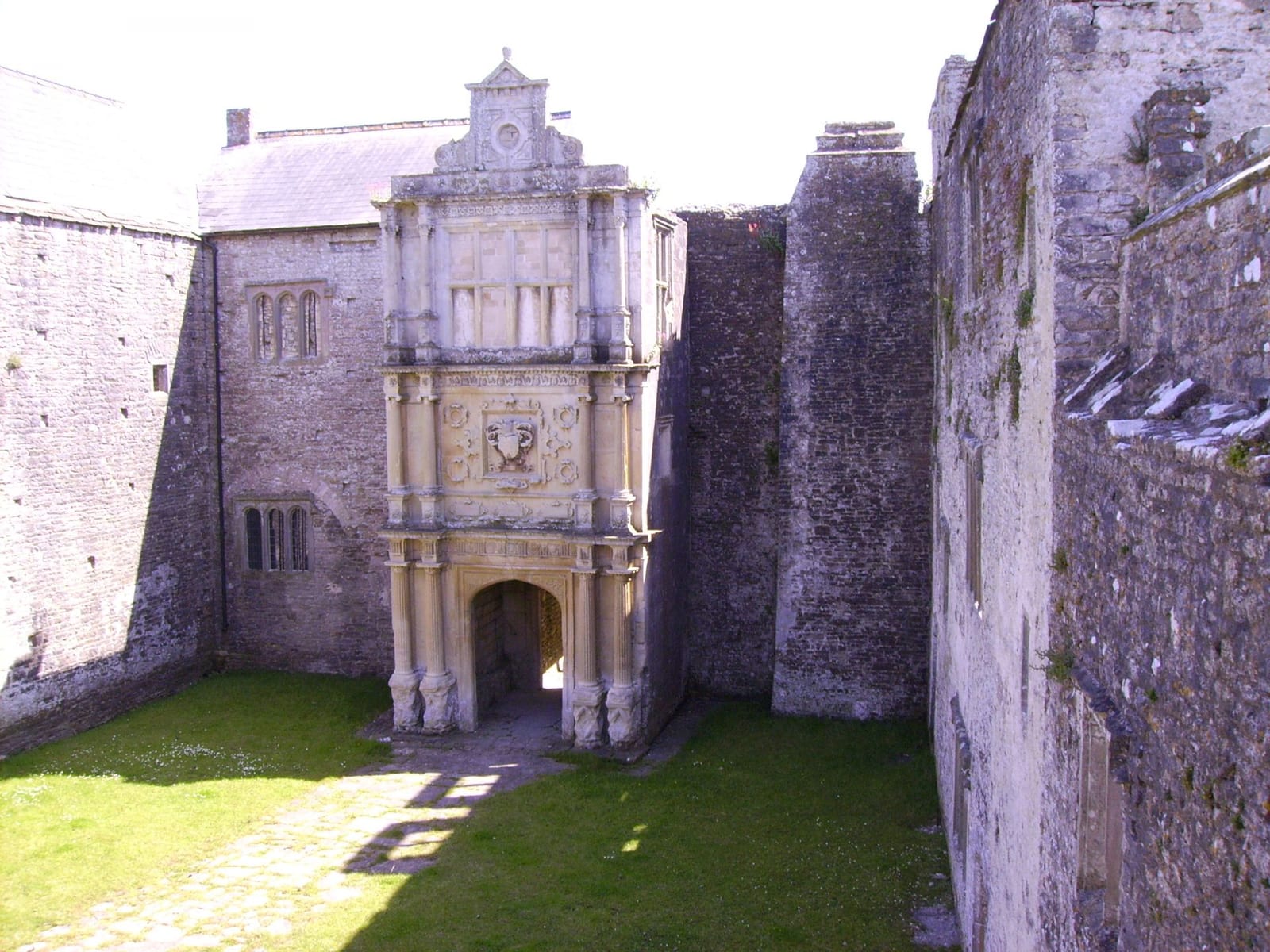 Beaupre (Old Beaupre) — château à Vale of Glamorgan (null) — vue 2