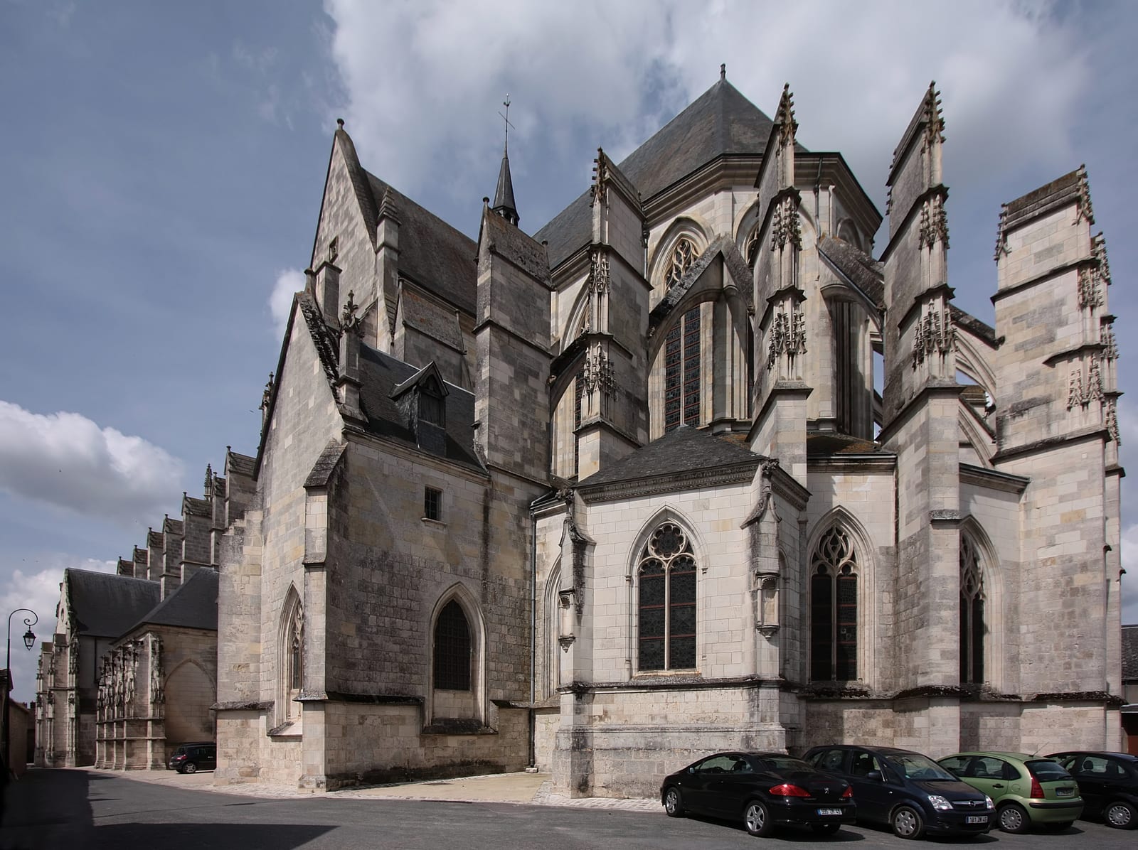 Basilique Notre-Dame de Cléry-Saint-André — édifice religieux à Cléry-Saint-André (Loiret (45)) (45), monument historique (Classé MH)