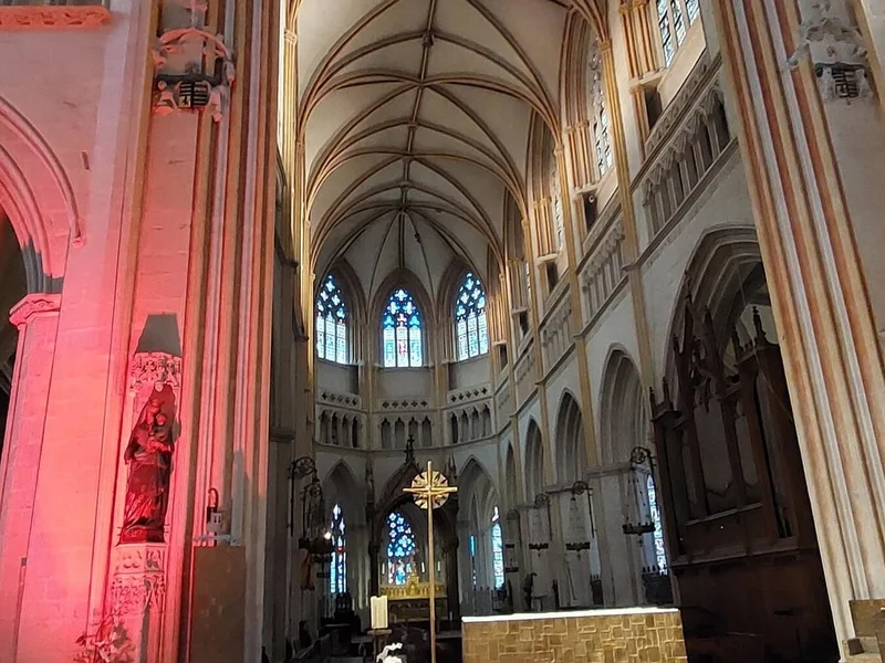 Cathédrale Saint-Corentin de Quimper — édifice religieux à Quimper (29), monument historique (Classé MH) — vue 2