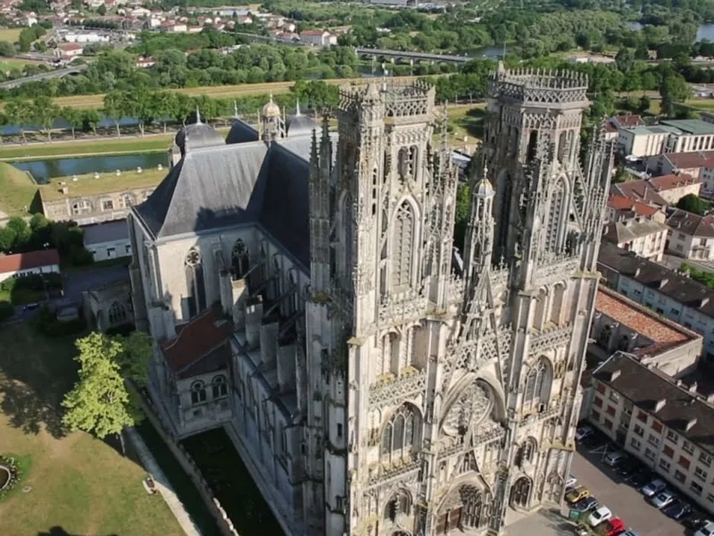 Cathédrale Saint-Étienne de Toul — édifice religieux à Toul (54), monument historique (Classé MH) — vue 2