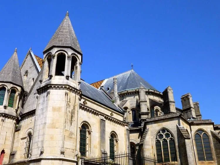 Cathédrale Saint-Mammès de Langres — édifice religieux à Langres (52), monument historique (Classé MH) — vue 2
