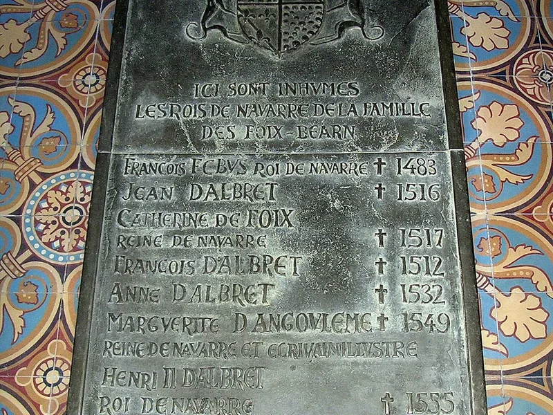 Cathédrale Notre-Dame de Lescar — édifice religieux à Lescar (64), monument historique (Classé MH) — vue 3
