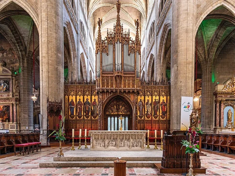 Cathédrale Sainte-Marie d'Auch — édifice religieux à Auch (32), monument historique (Classé MH) — vue 2