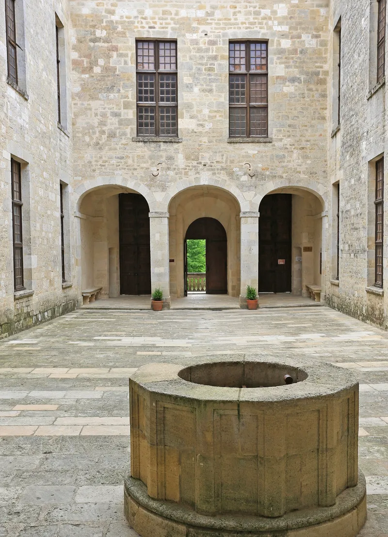 Château de Duras — château à Duras (47), monument historique (Classé MH) — vue 4