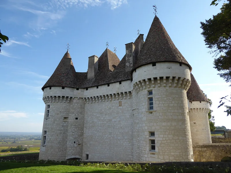 Château de Monbazillac — château à Monbazillac, Dordogne, intérieur, classé mh