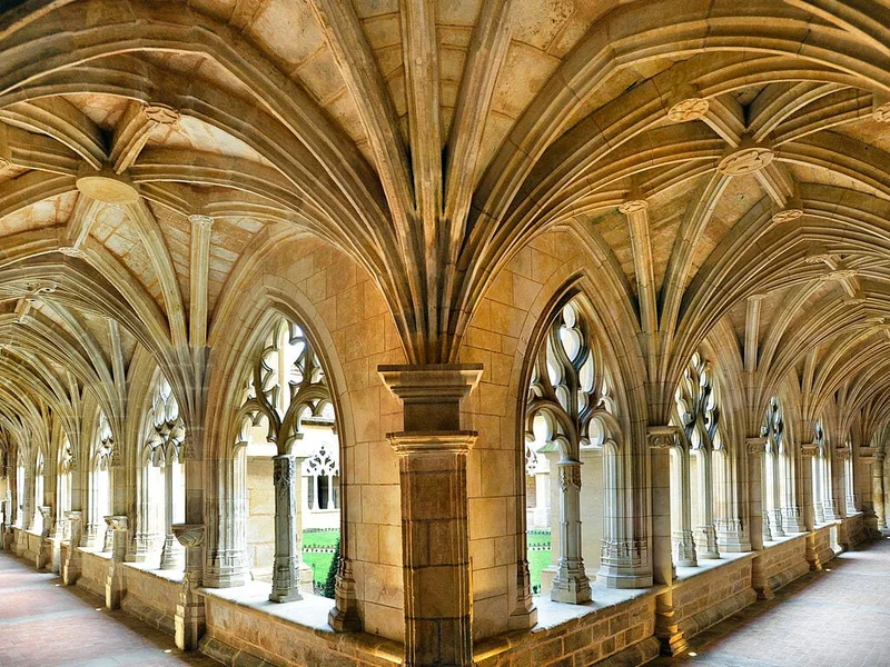 Cloître de l'abbaye de Cadouin — édifice religieux à Cadouin (24), monument historique (Classé MH) — vue 2