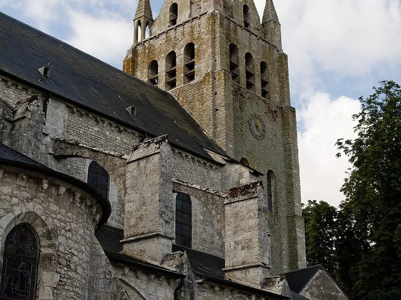 Collégiale Saint-Liphard de Meung-sur-Loire — édifice religieux à Meung-sur-Loire (45), monument historique (Classé MH) — vue 3