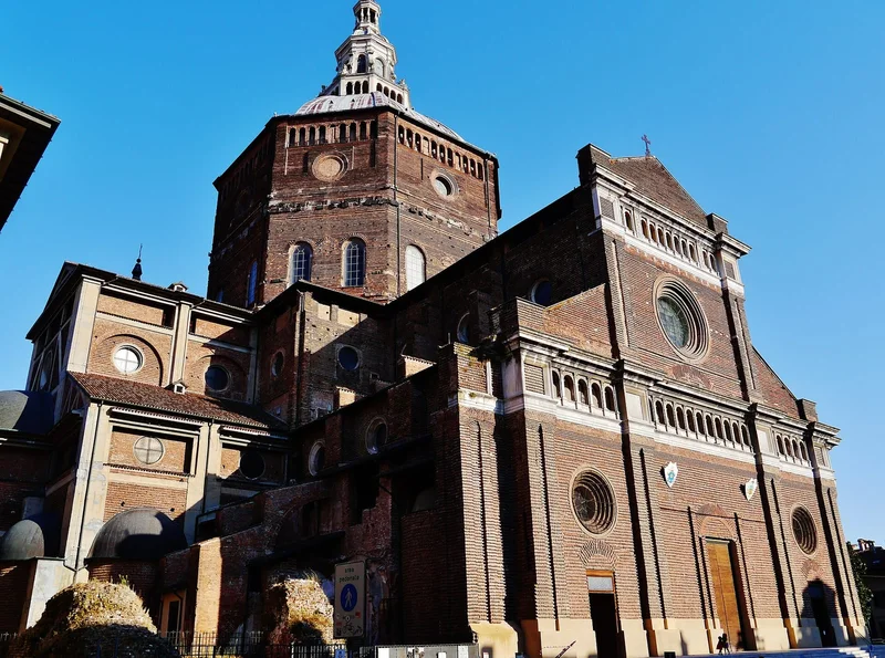 Façade de Le Duomo de Pavie
