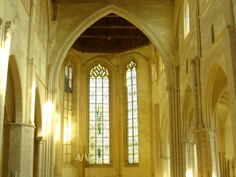 Église de la Madeleine de Châteaudun — édifice religieux à Châteaudun (28), monument historique (Classé MH) — vue 2