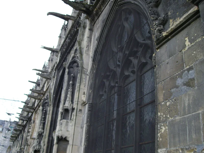 Église Saint-Pierre de Caen (Caen) Église Saint-Pierre de Caen — édifice religieux à Caen, Calvados, façade, classé mh