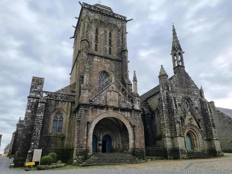 Église Saint-Ronan et chapelle du Pénity de Locronan — édifice religieux à Locronan (29), monument historique (Classé MH) — vue 3