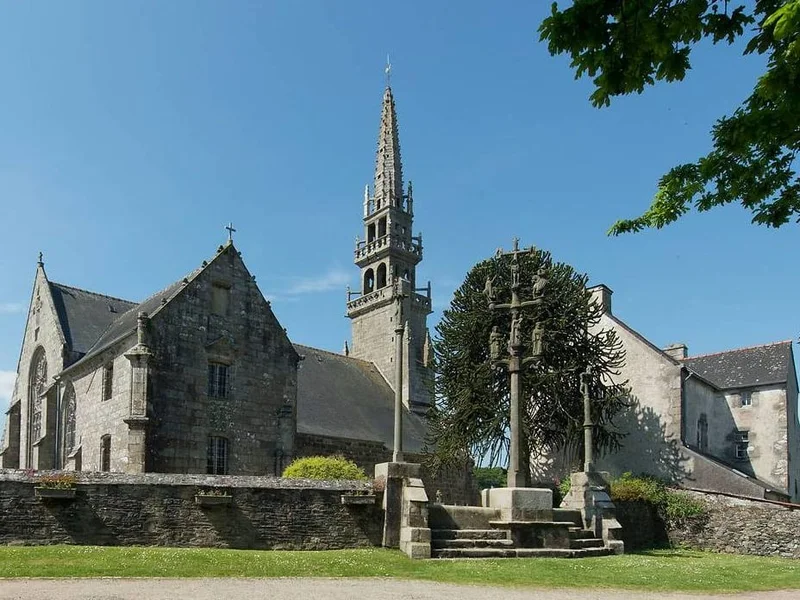 Église Notre-Dame de Pencran (enclos paroissial) — édifice religieux à Pencran (29), monument historique (Classé MH) — vue 2