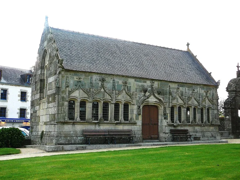 Église Saint-Germain de Pleyben (enclos paroissial) — édifice religieux à Pleyben (29), monument historique (Classé MH) — vue 4