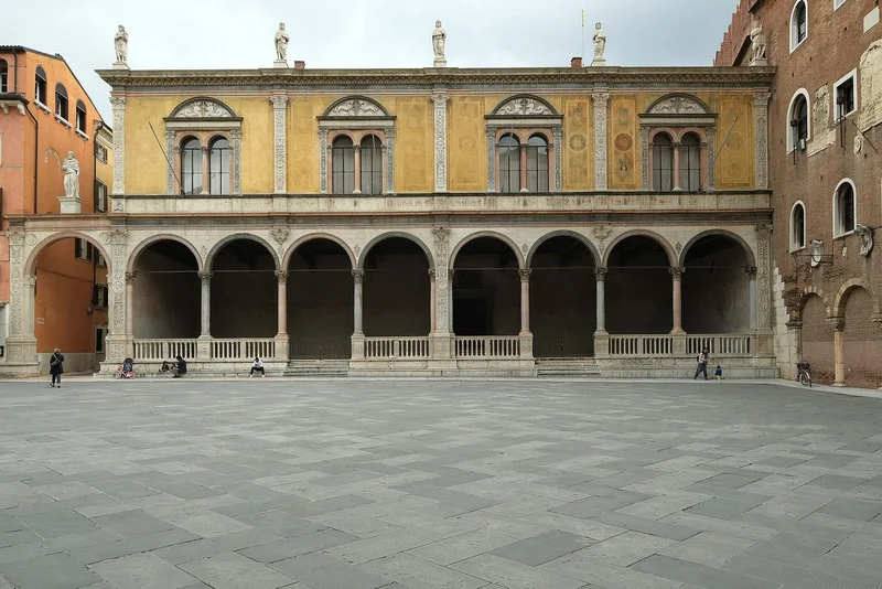 Vue de La Loggia del Consiglio de Vérone