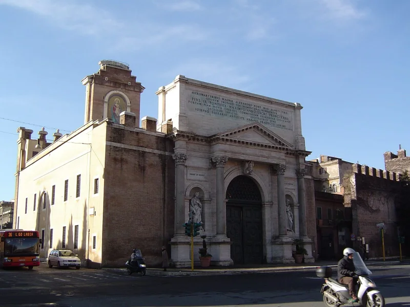 Façade de La Porta Pia