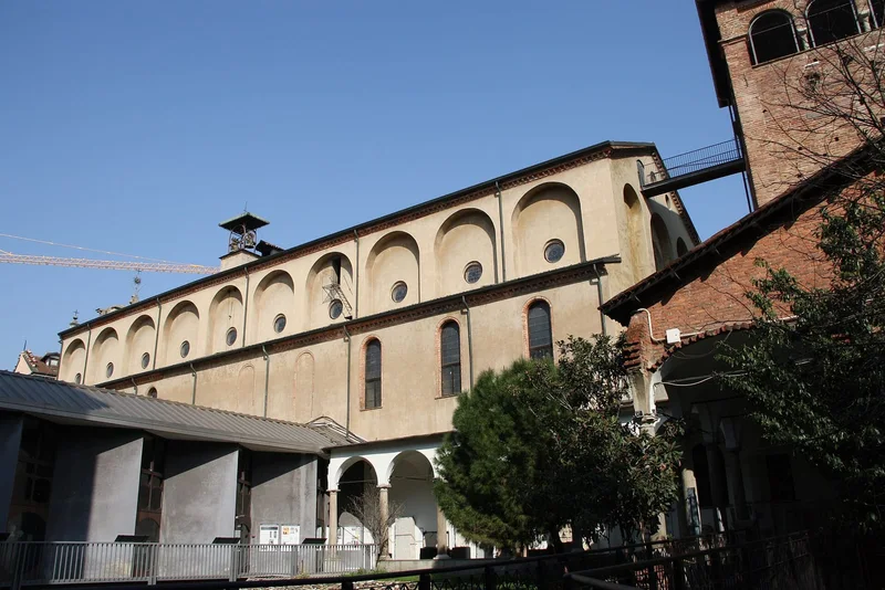 Façade de San Maurizio al Monastero Maggiore à Milan