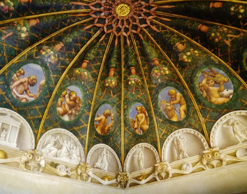 Intérieur de Le Corrège à Parme (Camera di San Paolo et coupole du Duomo)