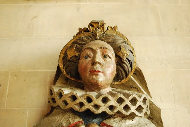 La statue peinte d'Élisabeth Ire