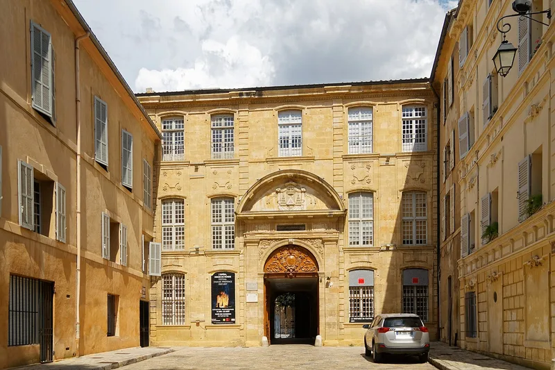 Le Palais archiépiscopal — Salle des États généraux