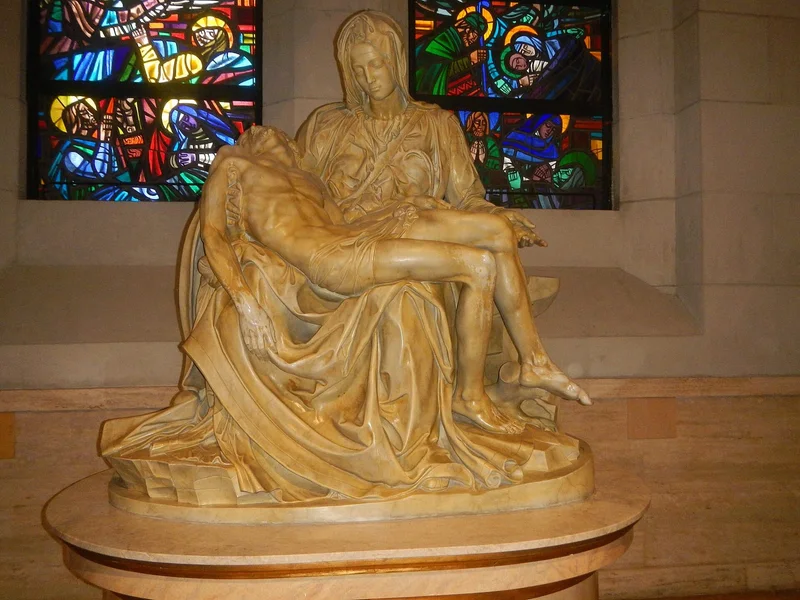 Façade de La Pietà de Michel-Ange