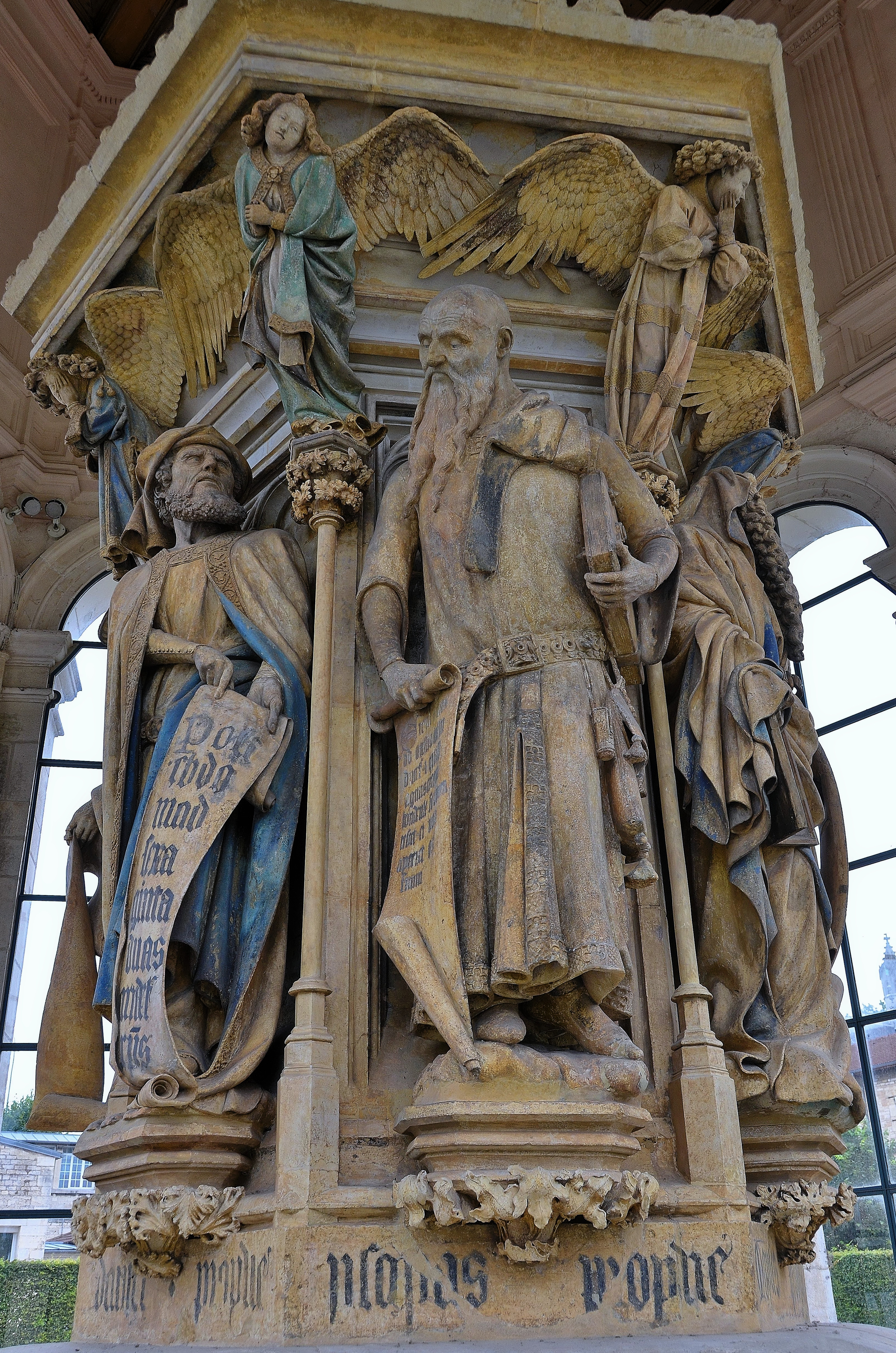 Le Puits de Moïse (Calvaire de la Chartreuse de Champmol)